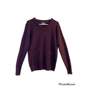 Men’s V-Neck Sweater